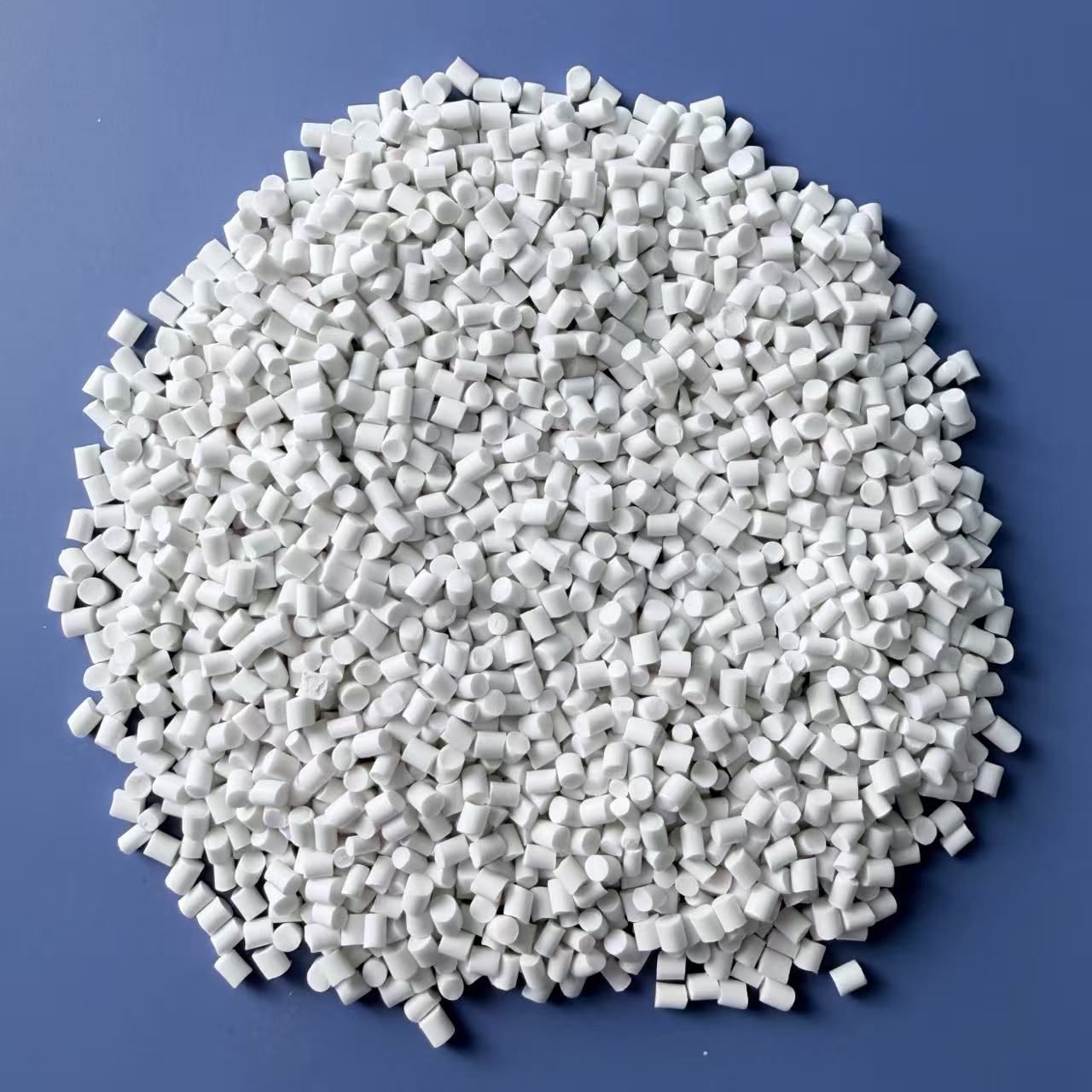 PLA A/B Masterbatch